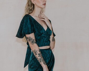 JOVI Co-Ord – Teal Jacquard Dkirt & Tie-Back Top