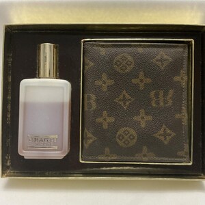 Braggi Cologne - Etsy
