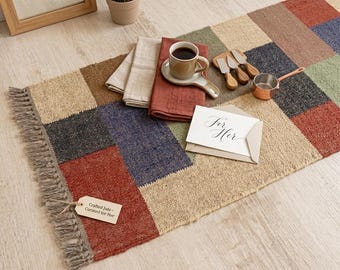 Handwoven Wool Jute Runner Rug – Geometric Kilim Design