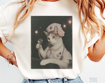 Funny Nurse Cat Princess T-Shirt, Vintage-Style Cat Tee, ICU Nurse Shirt, RN Gift, Medical Humor Tee, Cat Lover Gift, Comfy Healthcare Shirt