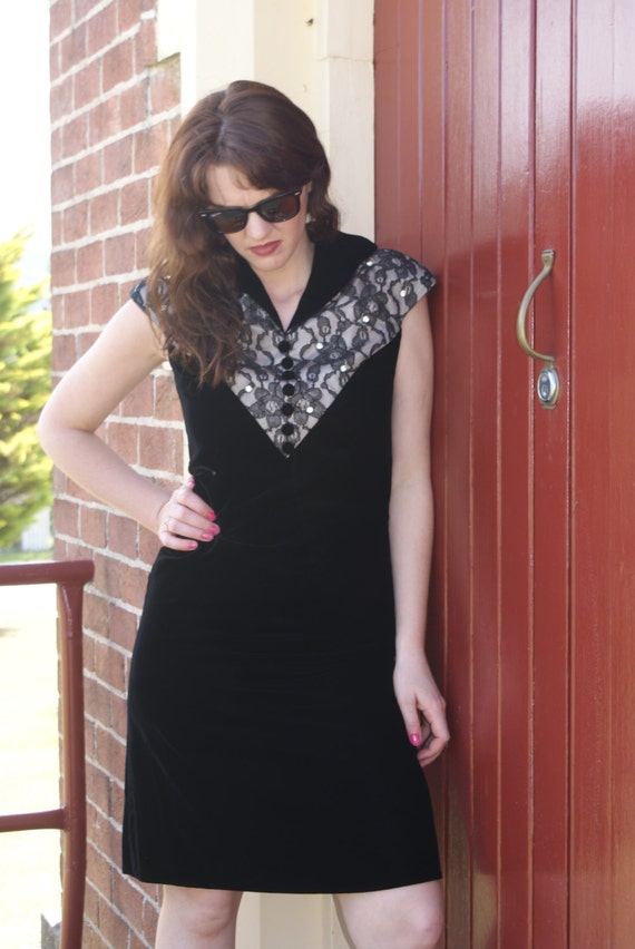 1980s classy black velvet dress