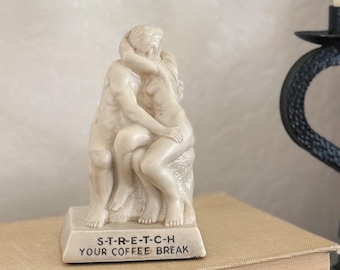 Sculpture « Le baiser » de Russ Auguste Rodin, 1969 « Étirez votre pause-café »