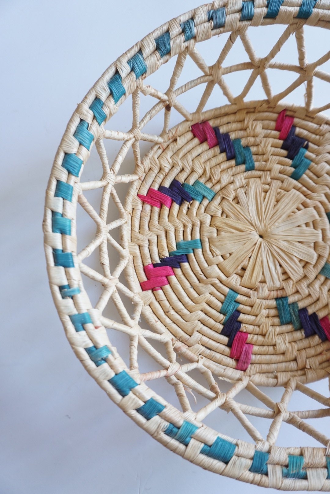 Round Colorful Woven Straw Basket / Fruit Bowl / Wall Decor
