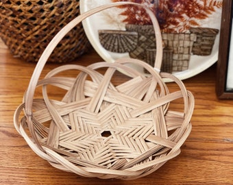 Round Woven Split Rattan Basket with star design and handle