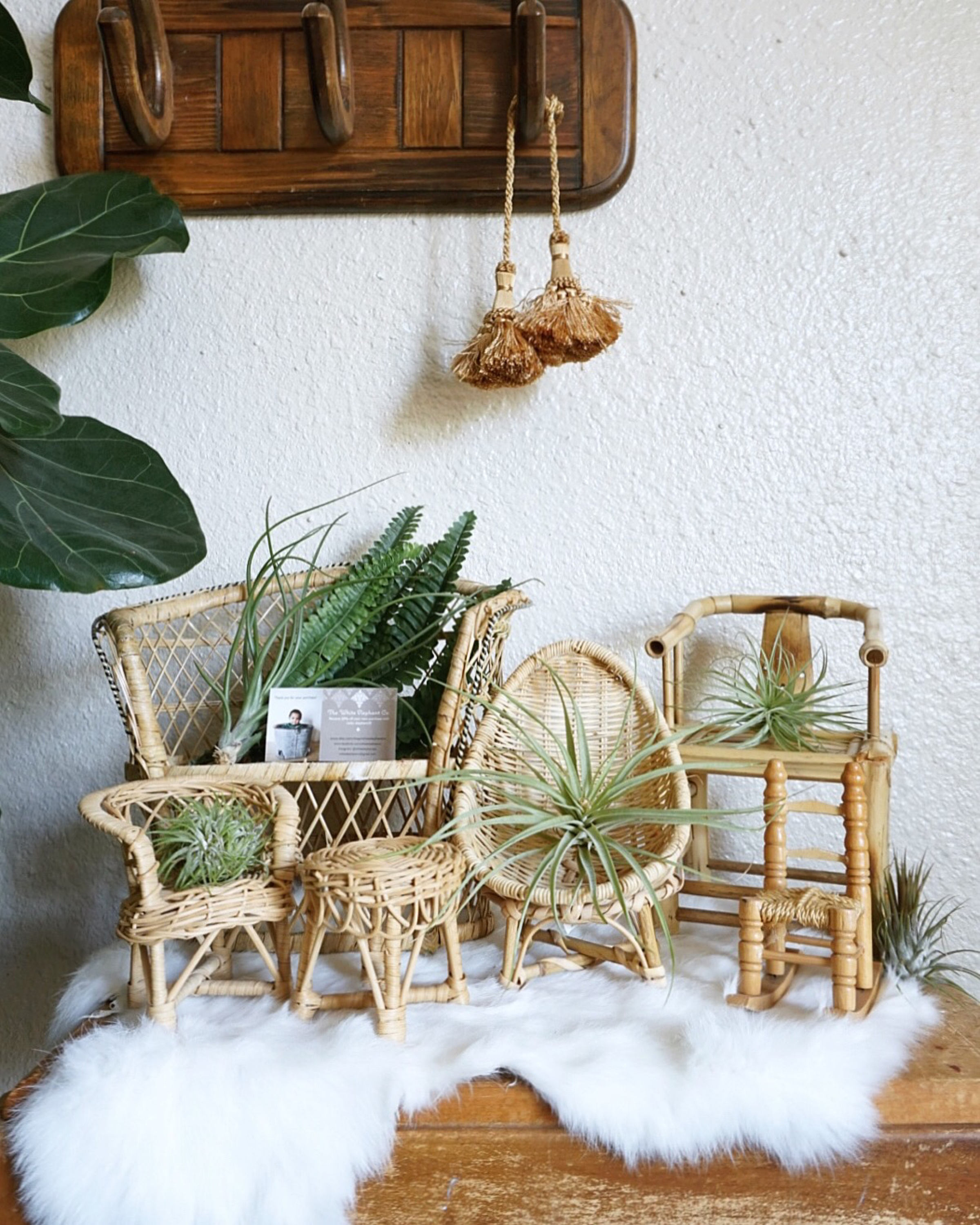 egg chair miniature