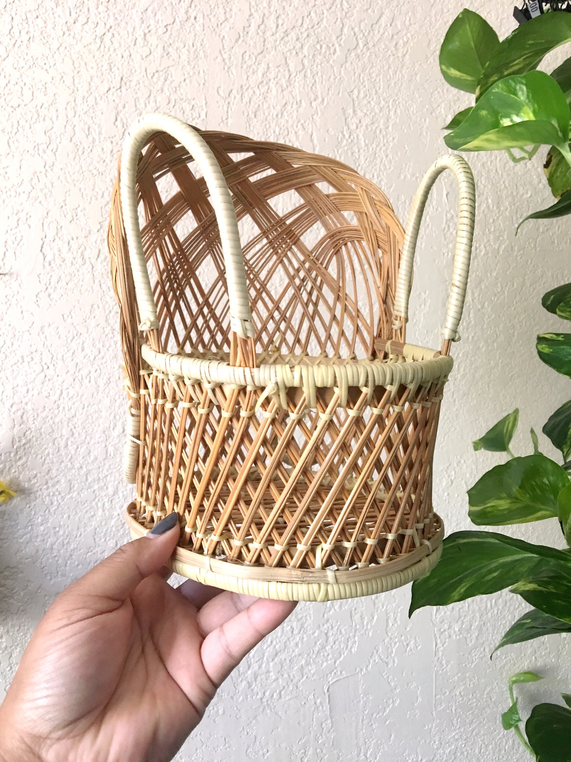 wicker baby carriage basket