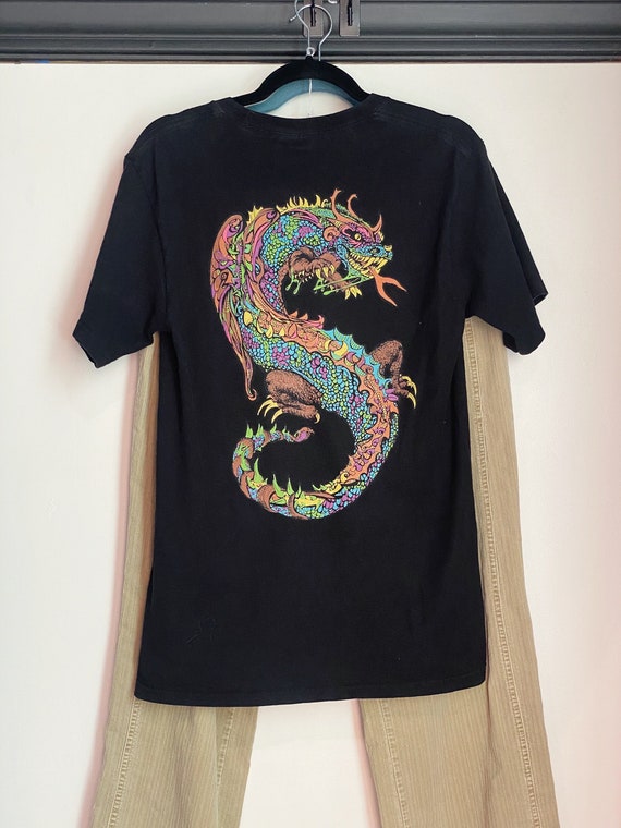 RARE Vintage Stüssy Dragon Graphics T-Shirt / 80s… - image 1