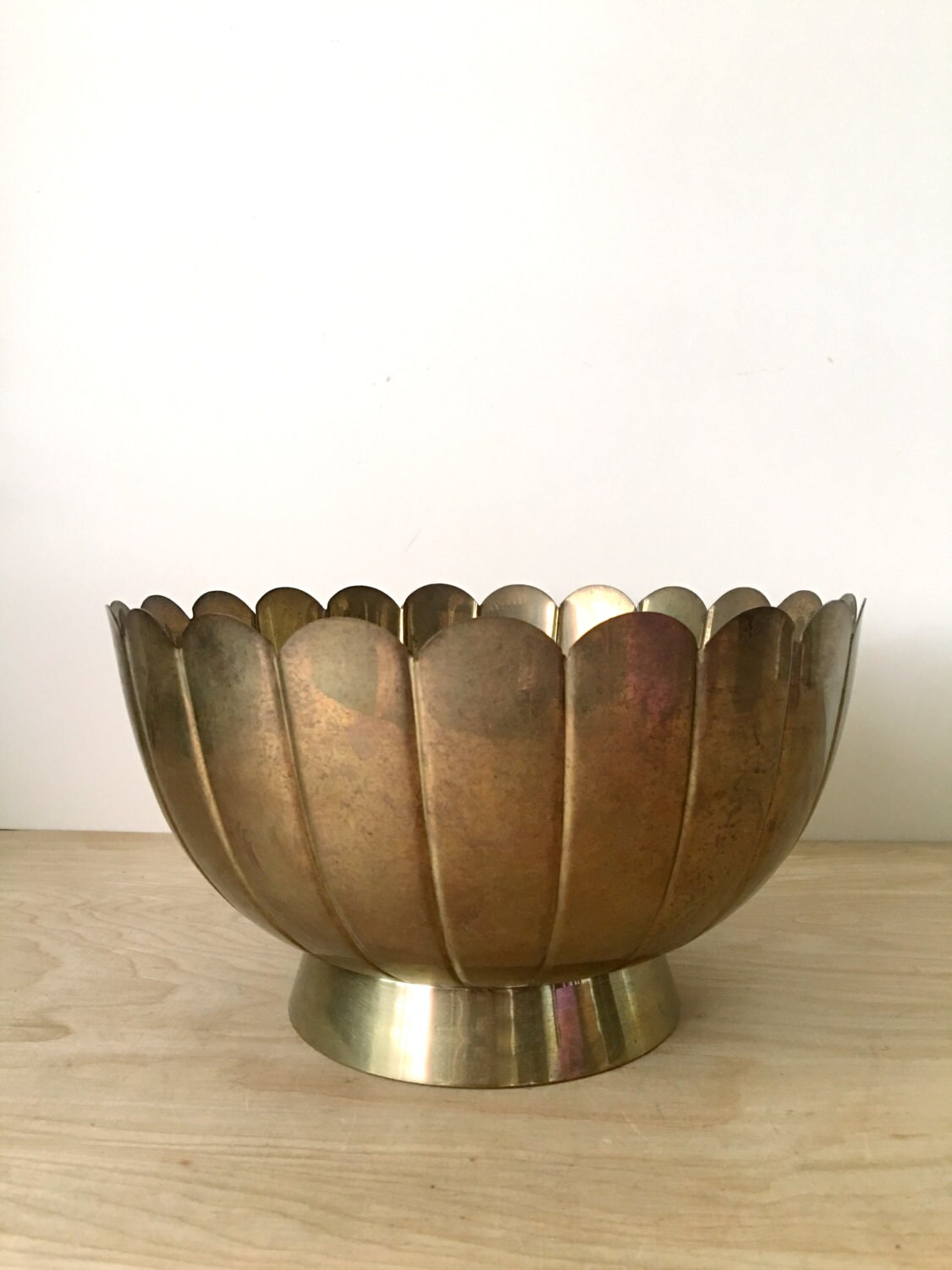 Large Vintage Brass Lotus Pedestal Bowl Flower Pot Large Vintage Brass Lotus Pedestal Bowl Flower Pot