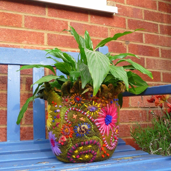 felted plant pot, storage, ornament, home decor, vessel, handmade, wool, felt, felted basket, garden, felted vase, embroidery, MADE TO ORDER