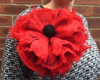 large felted poppy brooch, felted flower brooch, armistice day, remembrance day, handmade flower, red flower, shawl pin, flower pin,