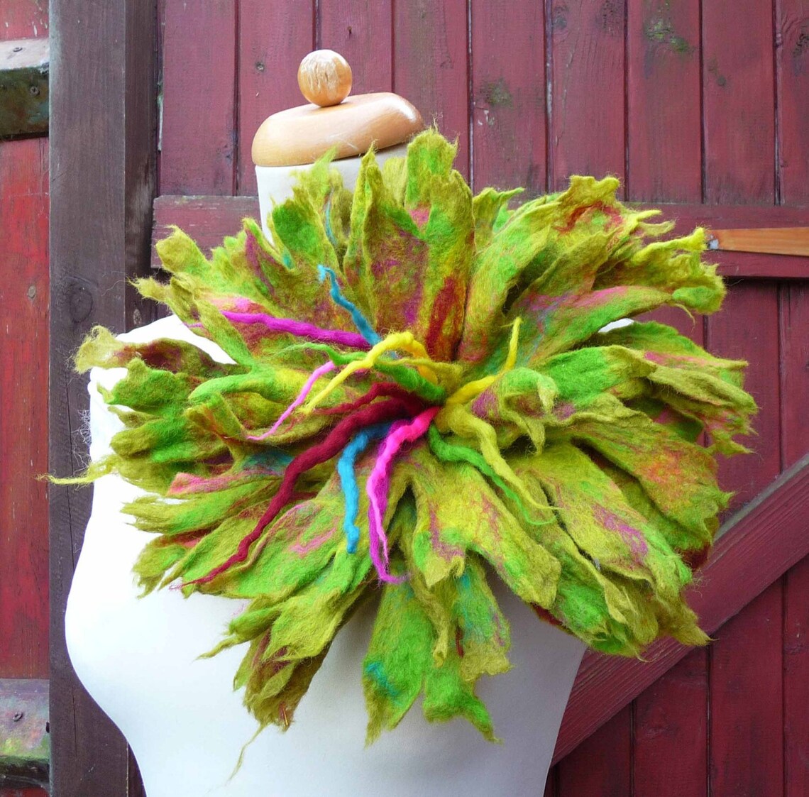 Felted Flower Corsage Pin Brooch Handmade Xxl Felt Flowers Etsy