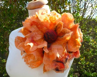 peach felted flower brooch, oversized flower brooch, corsage, handmade, felted wool flower, lagenlook, handmade, floral shawl pin, orange