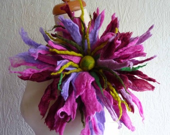 felted flower corsage pin brooch, handmade, felted wool flower, lagenlook, handmade, shawl pin, large, MADE TO ORDER