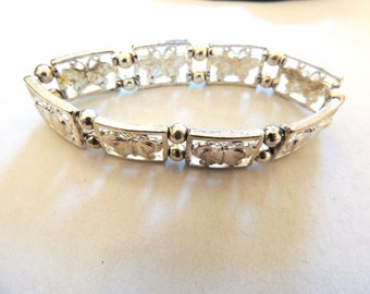 Vintage Silver-tone Butterfly Stretch Bracelet