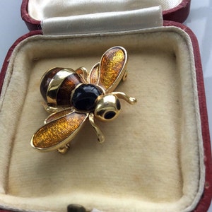 Vintage Gold-tone Enamelled Bee Brooch image 6