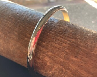 Solid Sterling Silver Bangle - Unisex Polished Silver Bracelet (6cm internal diameter). Made with D shaped wire.