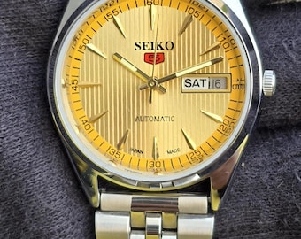 Vintage 1970s Seiko Venus Ladies Mechanical Gold Tone Watch 23