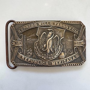 Wells fargo badge - Etsy 日本