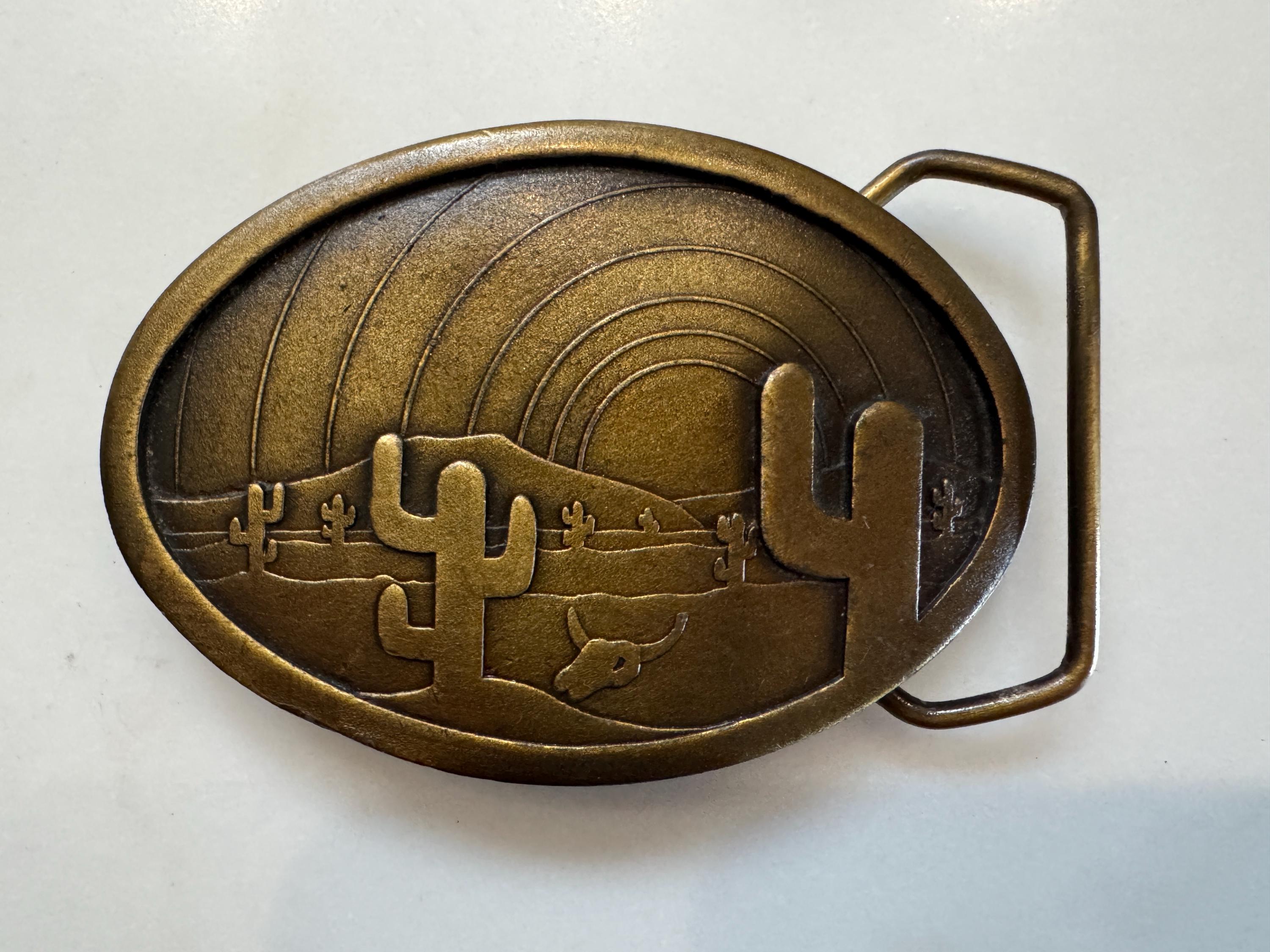 Bee Gees Belt Buckle Pacific 1977 Prizm Blue Gold Oval Mint Condition Rare Find Belt, A Vintage, Buckle, Cluster, Turquoise, Hallmark  main image 3