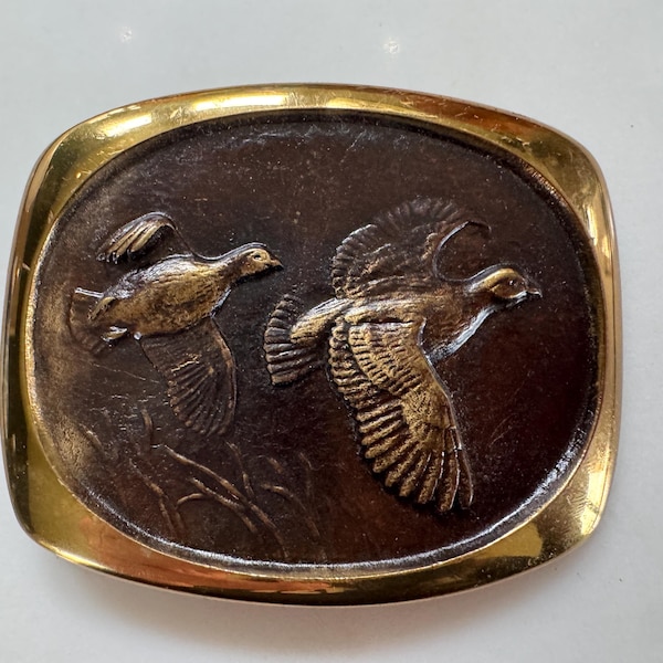 1978 BTS Quail Gürtelschnalle aus massiver Bronze Entworfen und modelliert von Steven L. Knight und Basic Tool Versorgung