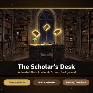 Può includere: Uno sfondo digitale animato che raffigura una biblioteca buia con alti scaffali in legno, una scrivania centrale con una lampada verde e tre libri luminosi che fluttuano nell'aria. Il testo recita The Scholar's Desk, Animated Dark Academia Stream Background.