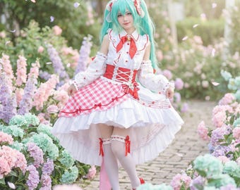 Strawberry Miku Cosplay Outfit - Full Anime Costume Ready for Conventions