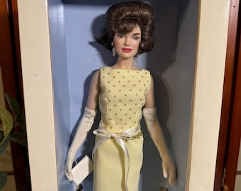Franklin Mint | Jackie Kennedy | Yellow Gown
