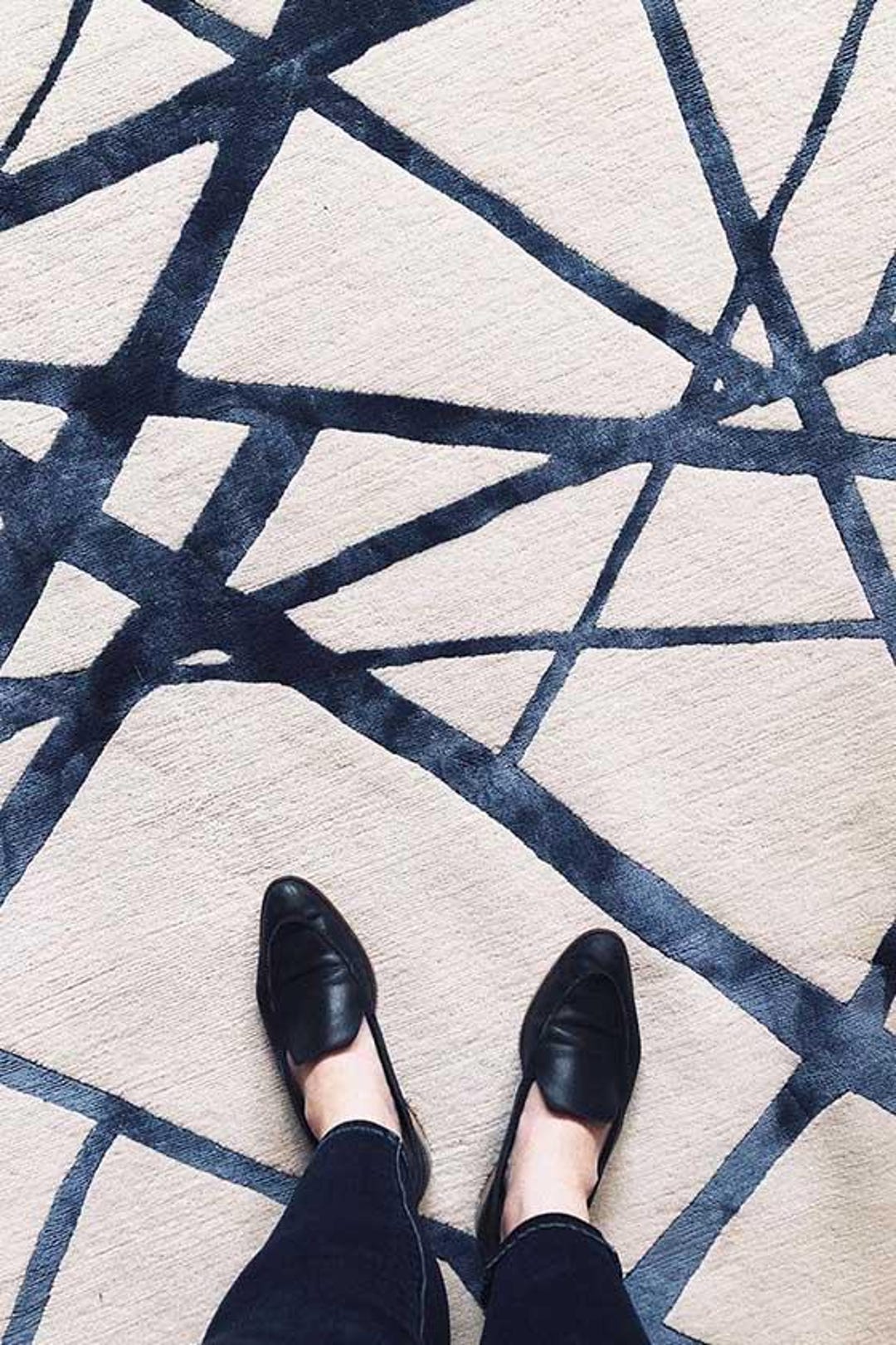 Hand Tufted Navy Blue Abstract Rug, Modern Geometric Wool Area Rug ...