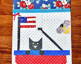 July Kitty Joyride Project Bag, Patriotic Floral Craft Pouch, Knitting Crochet Needlepoint Bag