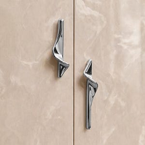 Tirador de armario plateado brillante, tirador de armario único, tirador decorativo para cómoda.