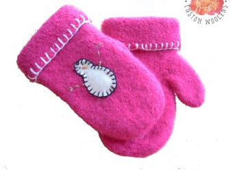 Childs Felted Wool Mitten Knitting Pattern, Machine Knit Bulky Yarn (PDF Download)