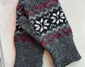 Fair Isle Snowflake Fingerless Mitten Knitting Pattern, Intricate Colorwork (Digital Download)