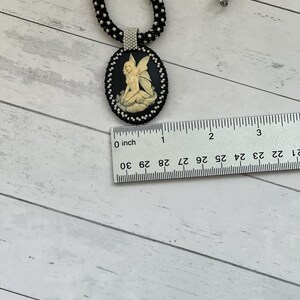 Kneeling Fairy Cameo on Beaded Chenille Stitch Necklace, 18 Inch, One of a Kind bild 7