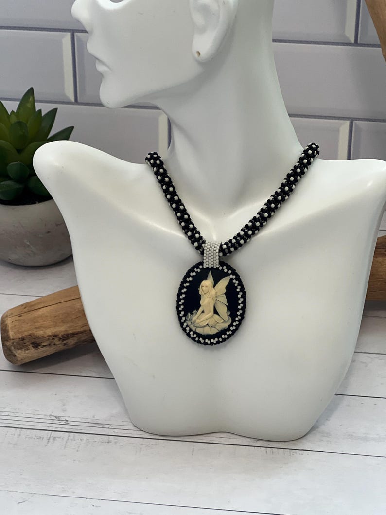 Kneeling Fairy Cameo on Beaded Chenille Stitch Necklace, 18 Inch, One of a Kind bild 1