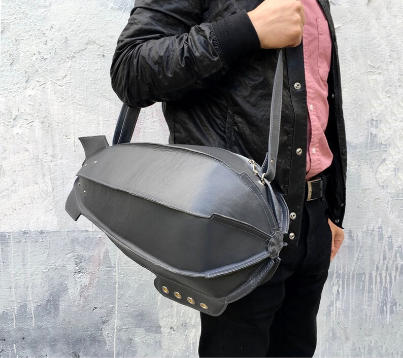 Military Dirigible Purse Blimp Bag Unisex Teen Leather Bag image 0