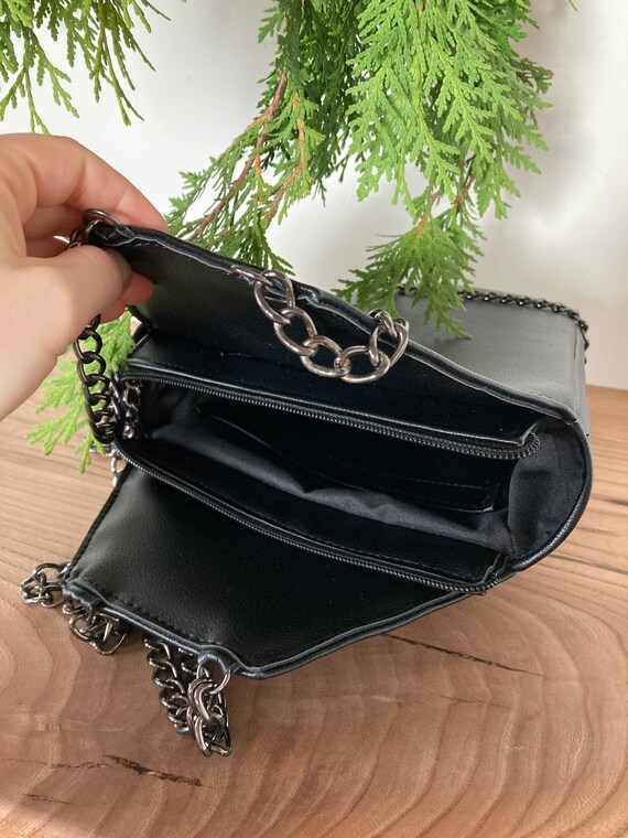 Gothic Style Heart Shaped Chain Wallet Bag