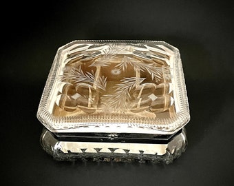 Antique Pairpoint Smilax ABP American Brilliant Period Cut Glass Crystal Dresser Box Jewelry Casket with Removable Jewelry Insert