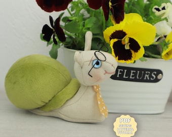 Snail Sewing Pattern, DIY Plush Toy (PDF download)