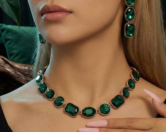 Emerald Green Statement Necklace and Earrings Set, Gold Tone Crystal Jewelry, Elegant Bridal Gift for Her,gift for mom,daily jewelry