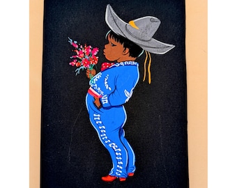 Tableau vintage en velours mexicain signé Luis Betanzos - Garçon en costume bleu Charro