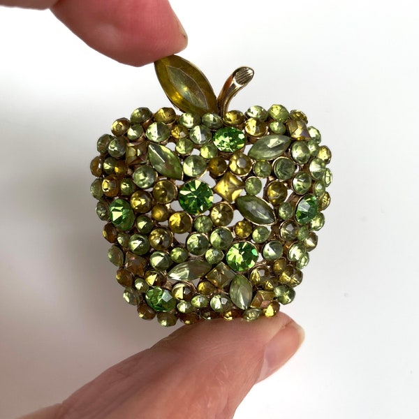 Vintage Brooch Rhinestone Green Apple