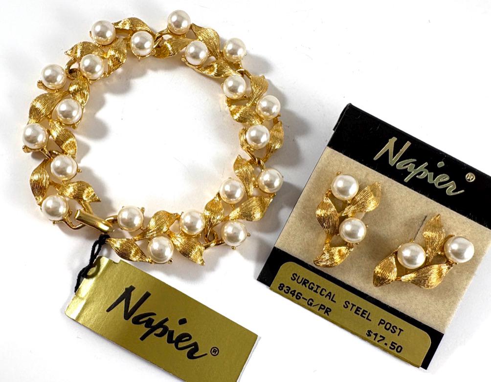 NAPIER VINTAGE ネイピア ビーズ装飾 ゴールドチェーンブレスレット NAPIER VINTAGE ネイピア ビーズ装飾 ゴールドチェーンブレスレット