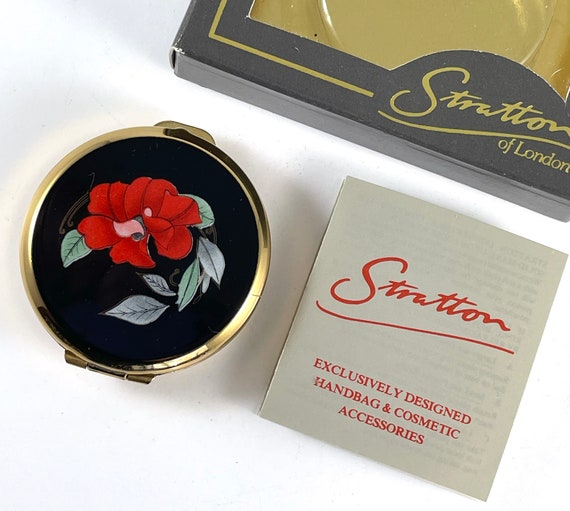 Vintage Pill Box Stratton Red Floral in Original … - image 1