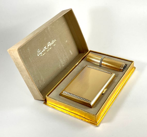 Vintage Compact Lipstick Set Elizabeth Arden NOS - image 7