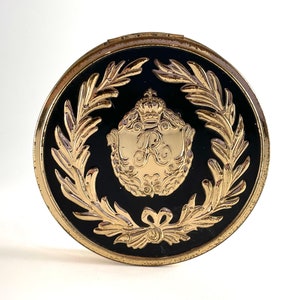 Revlon &quot;R&quot; Compact Vintage Nero Oro