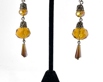 Boucles D'Oreilles Percées Vintage - Or Et Cristal - Bijou Rétro