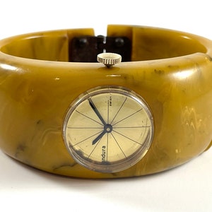 Bakelite Bracelet Watch - Etsy display picture 1