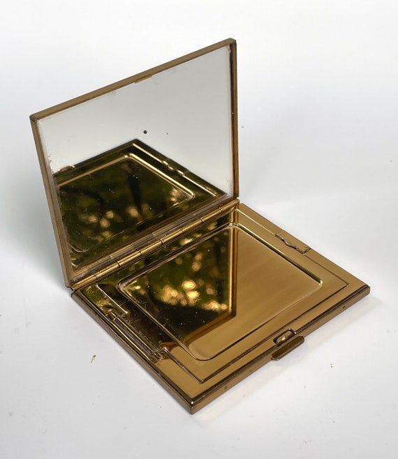 Vintage Compact Confetti Lucite in Baby Blue Unique Rare Vintage Vanity View 3