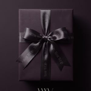 Plum Wrapping Paper: Solid Color Packaging, Anniversary Gift Wrap, Holiday Old Money Aesthetic, Elegant Birthday Wrapping Paper
