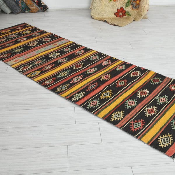3x9 Vintage Rug, Corridor Turkish Runner, Handmade Oushak Rug Runner 3x9, Faded Rug 3x9,HandKnotted Gift Rug,Boho Entryway Rug,374